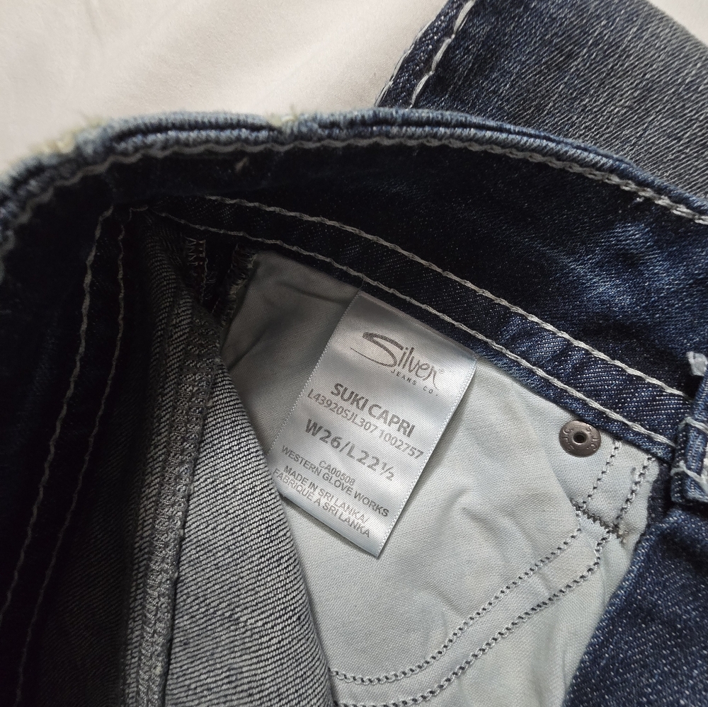 Silver Jeans Suki Bootcut Capri Distressed Sz 26 - Picture 6 of 6